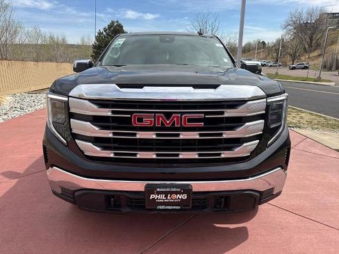 Used 2023 GMC Sierra 1500 SLE image 2