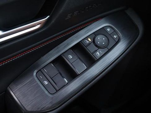 New 2026 Nissan Sentra SR image 18