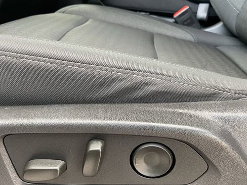 Certified 2025 Chevrolet Silverado 1500 Custom image 22