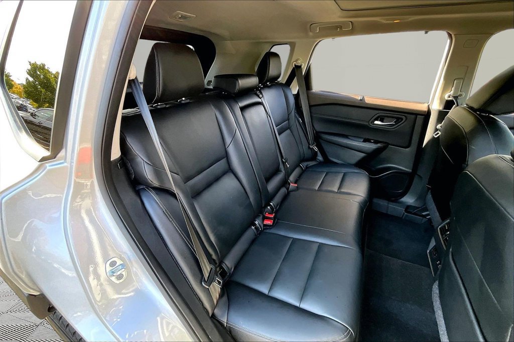 Used 2023 Nissan Rogue SL w/ SL Premium Package AWD/4WD image 20