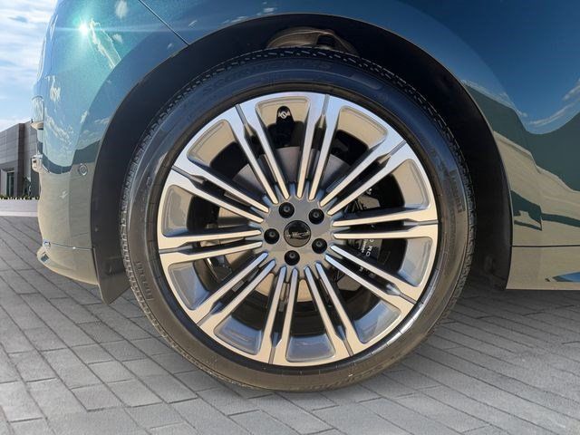 New 2026 Land Rover Range Rover Sport Autobiography AWD/4WD image 9