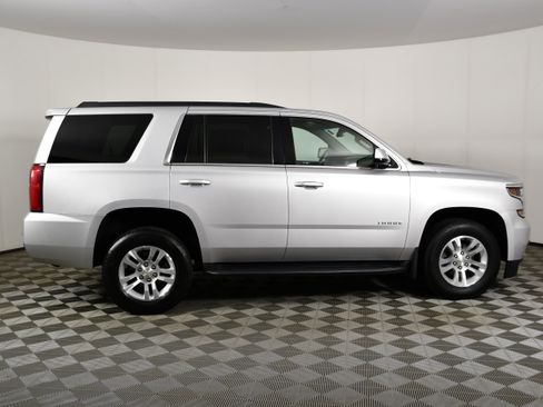 Used 2018 Chevrolet Tahoe LS AWD/4WD image 5