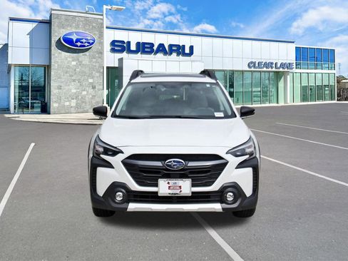 Certified 2025 Subaru Outback Limited AWD/4WD image 2