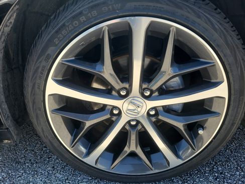 Used 2024 Honda Civic Touring image 9