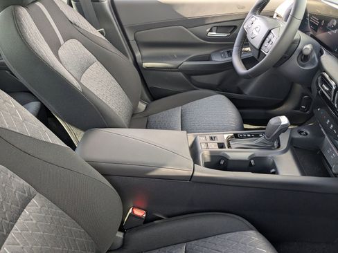 New 2026 Nissan Sentra SV FWD image 27