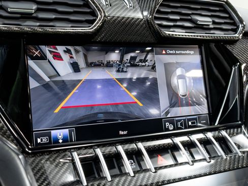 Used 2022 Lamborghini Urus image 81