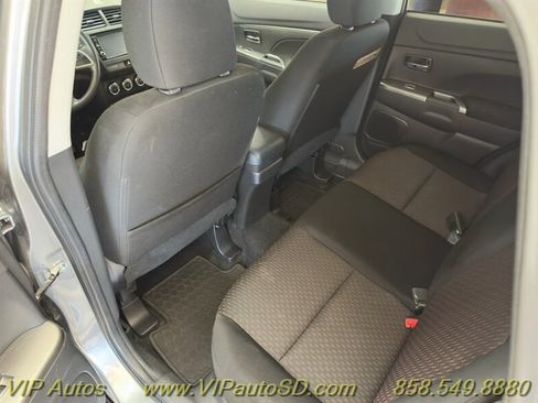 Used 2018 Mitsubishi Outlander Sport LE image 9