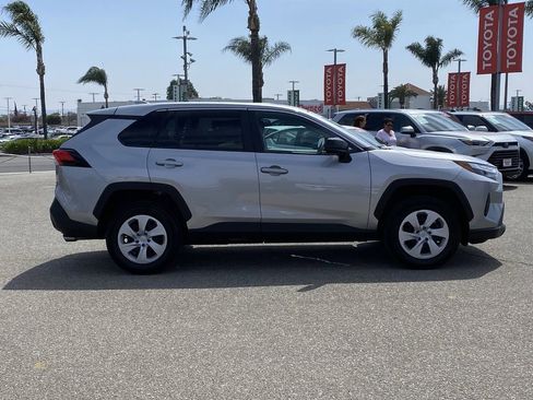 Certified 2025 Toyota RAV4 LE AWD/4WD image 43