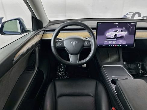 Used 2022 Tesla Model Y Performance AWD/4WD image 23