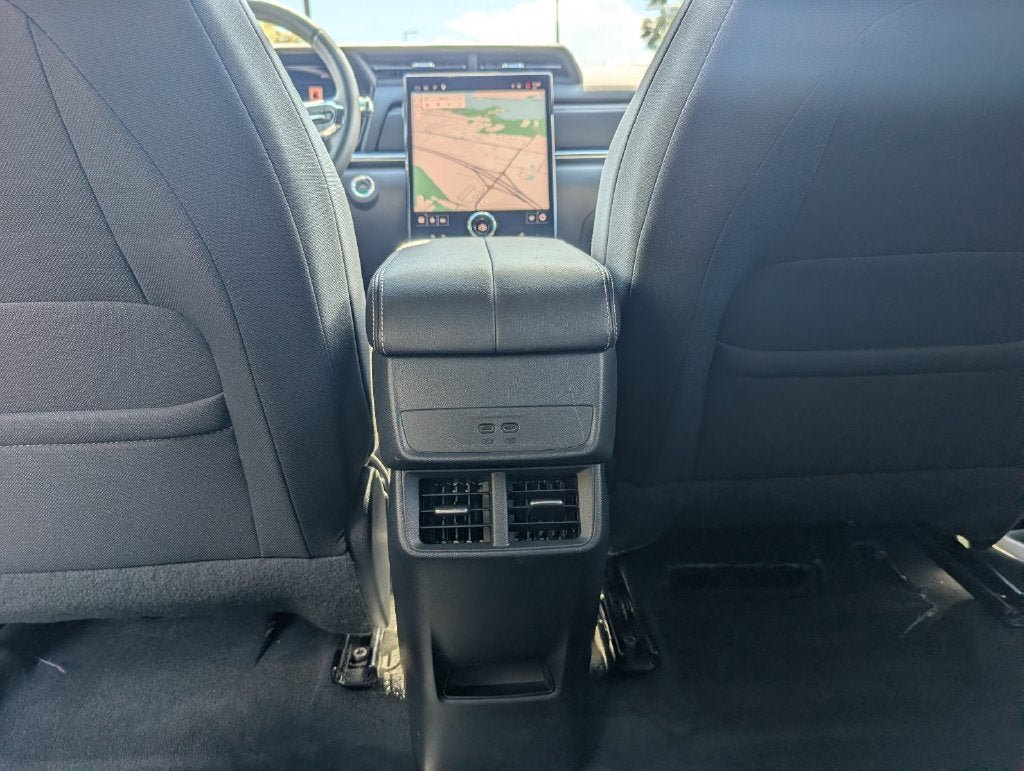 Used 2026 GMC Terrain Elevation AWD/4WD image 32