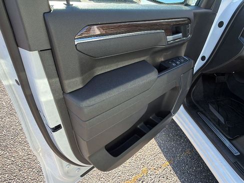 New 2026 Chevrolet Silverado 1500 RST AWD/4WD image 11