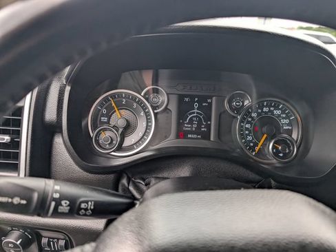 Used 2019 RAM 1500 Big Horn AWD/4WD image 25