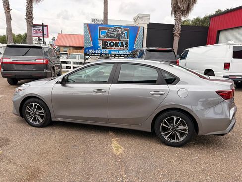 Used 2023 Kia Forte LXS FWD image 15