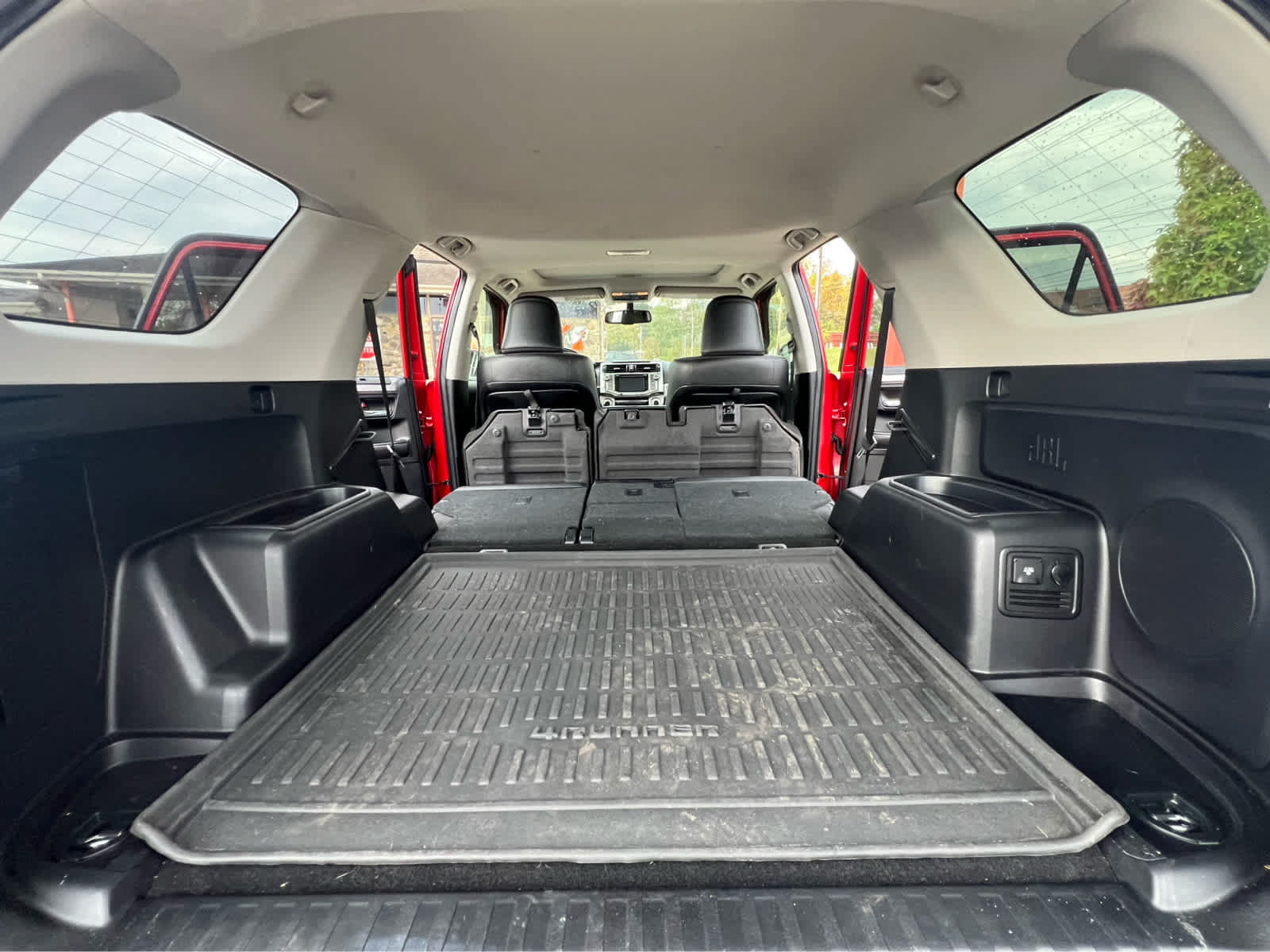 Used 2015 Toyota 4Runner Limited AWD/4WD image 32