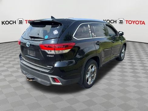 Used 2018 Toyota Highlander Limited Platinum AWD/4WD image 4