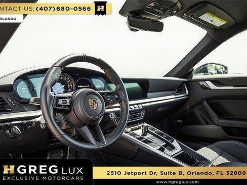 Used 2021 Porsche 911 Carrera S image 2