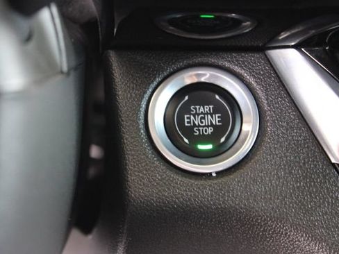 Used 2025 Buick Envista Sport Touring w/ Convenience I Package FWD image 16