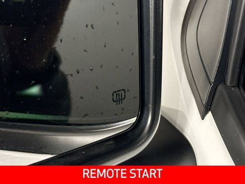 Used 2022 Jeep Gladiator Rubicon w/ Cold Weather Group image 13