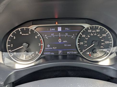 Used 2022 Nissan Altima 2.5 SL FWD image 31