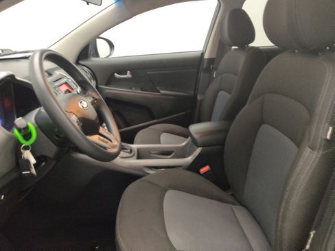 Used 2016 Kia Sportage LX image 17