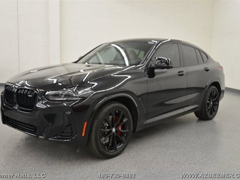 Used 2023 BMW X4 M40i w/ Premium Package image 3