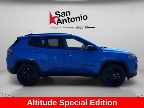 New 2026 Jeep Compass Latitude AWD/4WD image 9