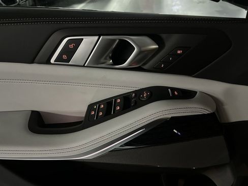 New 2026 BMW X5 xDrive40i w/ M Sport Package image 13