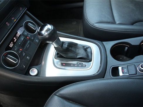 Used 2018 Audi Q3 2.0T Premium image 25