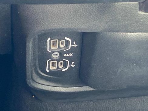 Used 2021 RAM 1500 Big Horn AWD/4WD image 26