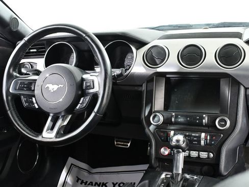 Used 2018 Ford Mustang Premium image 8