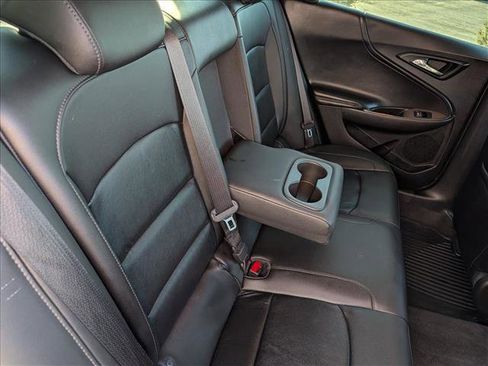 Used 2016 Chevrolet Malibu LT w/ Leather Package image 18