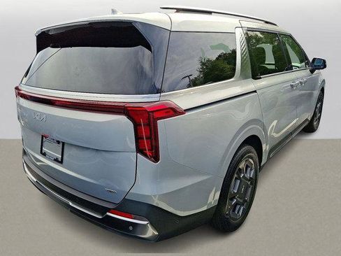 New 2026 Kia Carnival SX image 3