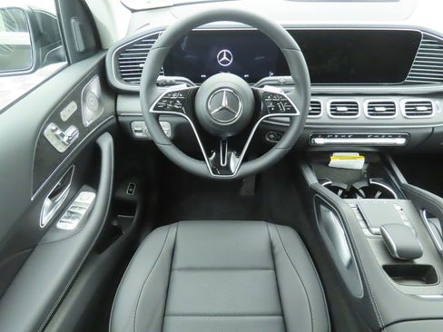 New 2025 Mercedes-Benz GLE 450 4MATIC image 10
