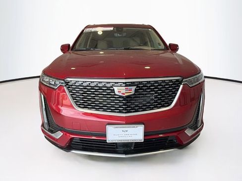 Used 2025 Cadillac XT6 Premium Luxury w/ Platinum Package image 2