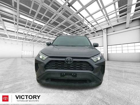 Certified 2025 Toyota RAV4 XLE image 10