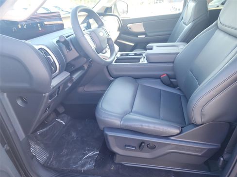 New 2026 Ford Expedition Max Active image 13