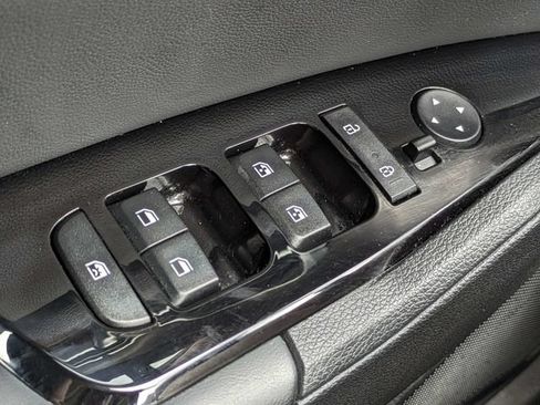 Used 2023 Kia Sportage SX FWD image 28