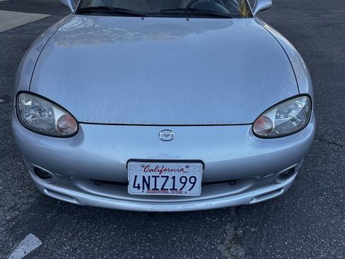 Used 2000 MAZDA MX-5 Miata LS image 9