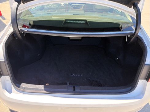 Used 2015 Lexus ES 350 w/ Luxury Package FWD image 7