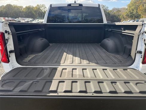 Used 2025 RAM 1500 Big Horn image 26