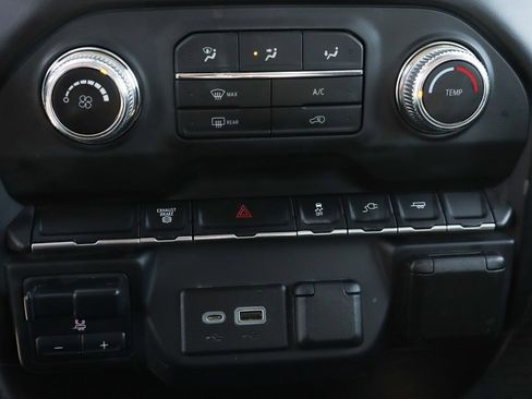 Used 2022 GMC Sierra 3500 Pro w/ Convenience Package image 31