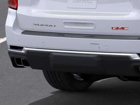 New 2026 GMC Yukon XL Denali w/ Sun & Power Step Package RWD image 14