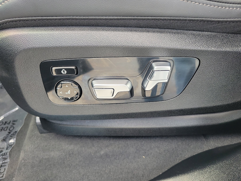 Used 2026 BMW X5 sDrive40i RWD image 19
