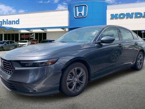 Used 2024 Honda Accord EX image 1