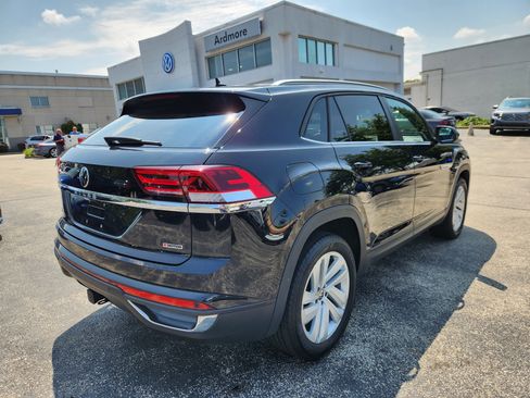 Used 2022 Volkswagen Atlas Cross Sport SE image 4