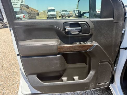 Used 2022 Chevrolet Silverado 2500 LT w/ Fleet Comfort Package AWD/4WD image 29