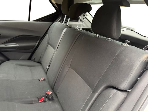 Used 2024 Nissan Kicks S image 13