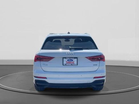 Used 2020 Audi Q3 2.0T Premium image 7