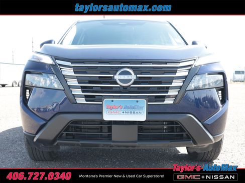 Used 2025 Nissan Rogue SV image 37