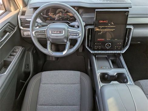 New 2026 GMC Acadia Elevation image 9